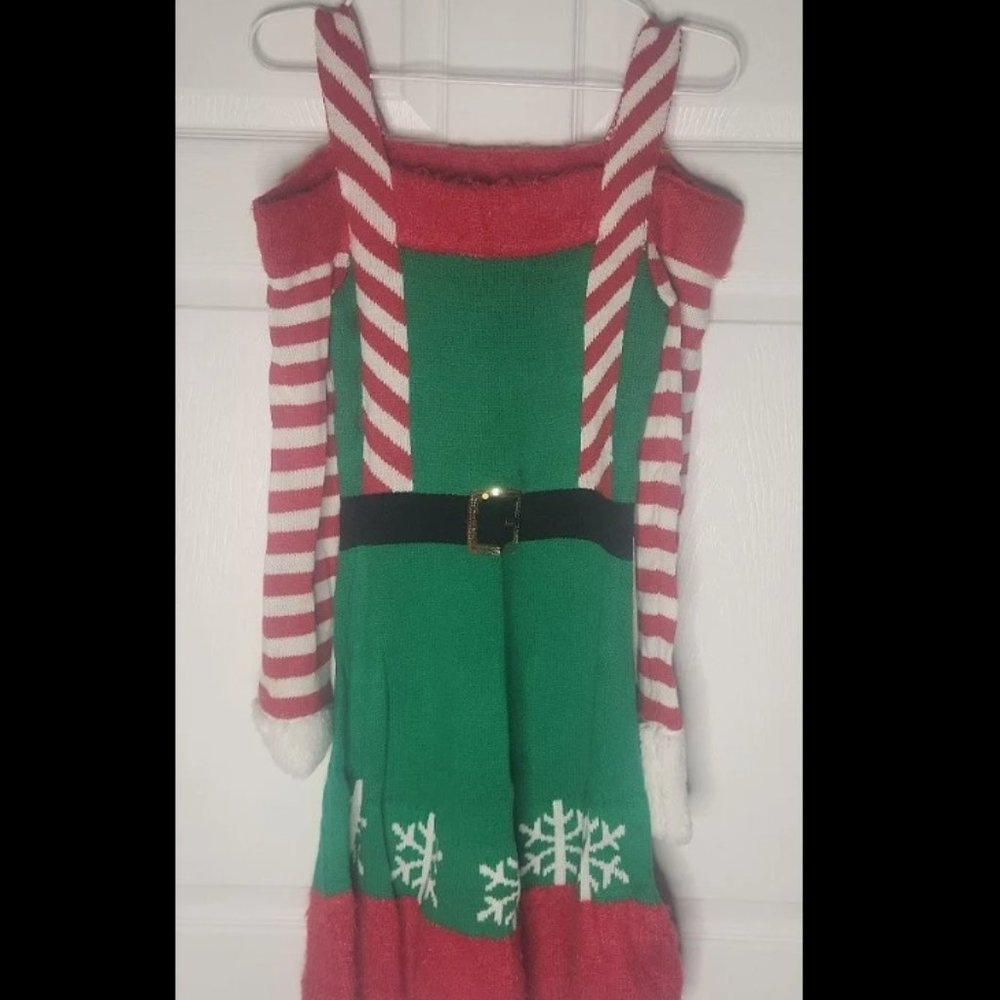 NEW without tags Women and Girls Christmas sweater Dress SIZE SMALL